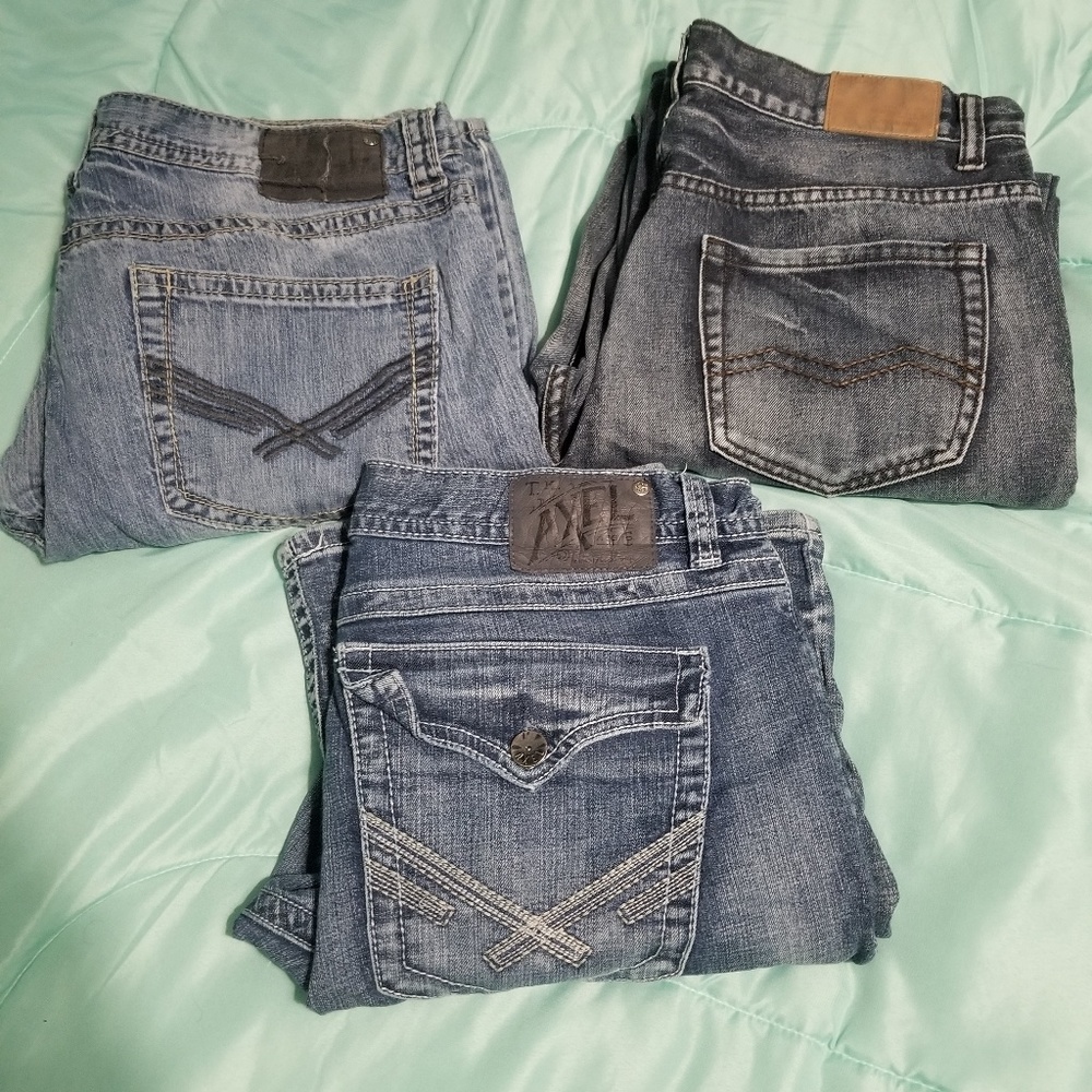Men's  jean's barely worn, Axel and Bailey's  PT